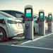تصویب دو استاندارد از مجموعه استانداردهای مربوط به‌ایستگاه‌های شارژ خودروبرقی 