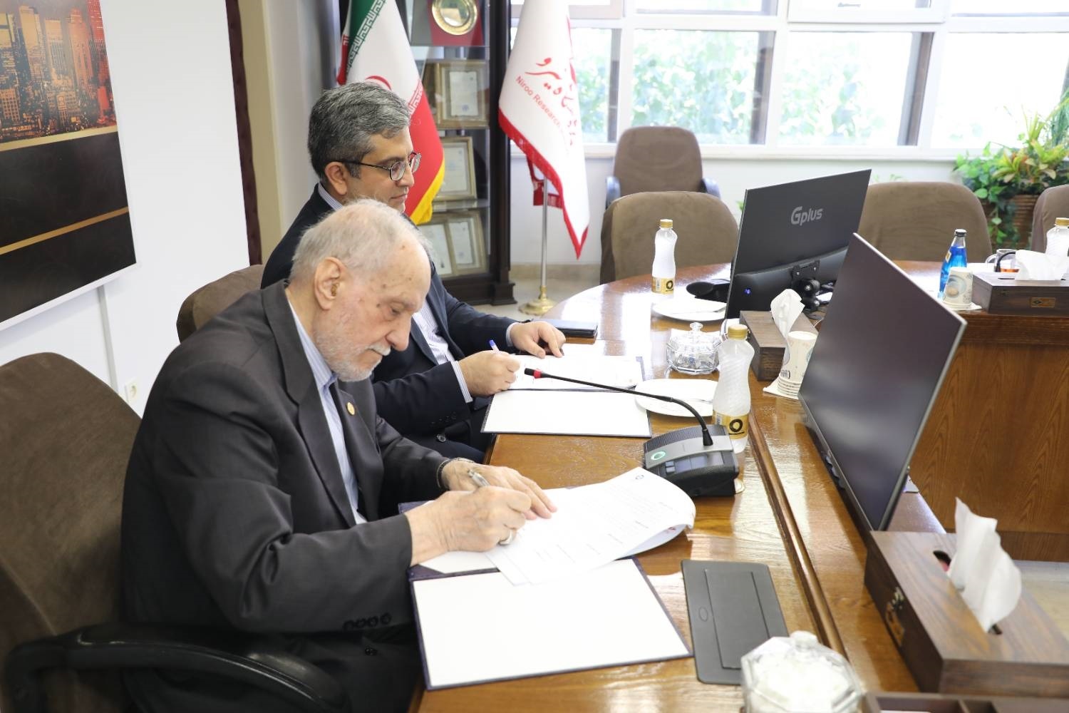 انعقاد تفاهم‌نامه همكاري میان پژوهشگاه نيرو و انجمن مهندسان مکانیک ایران 