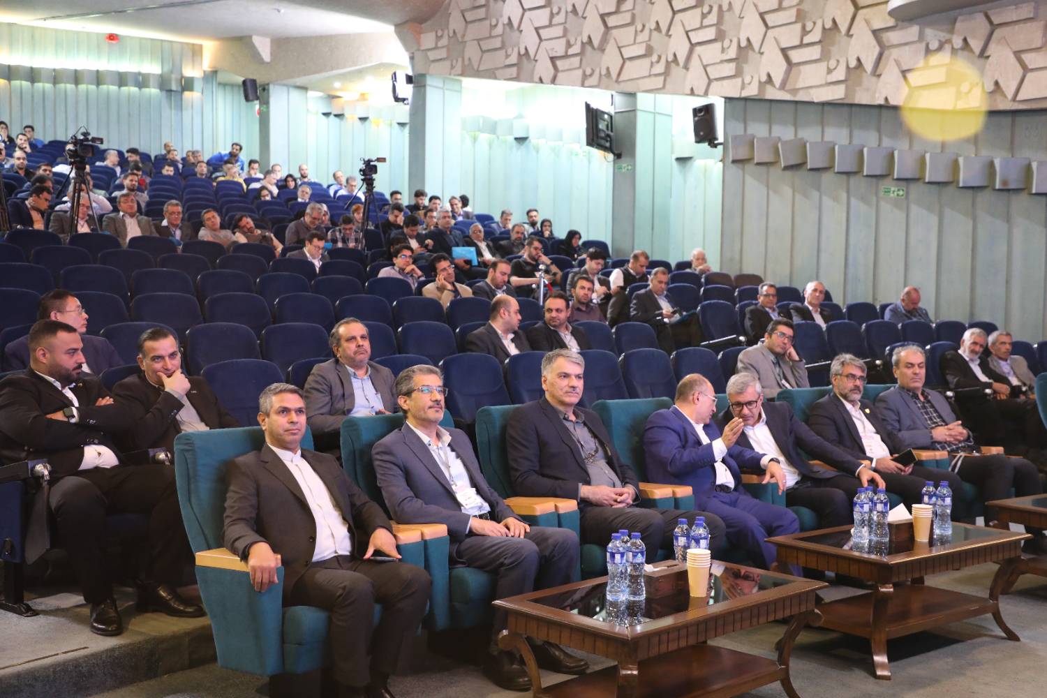 چهاردهمین همایش بین‌المللی موتورهای درونسوز و یازدهمین نمایشگاه موتور در پژوهشگاه نیرو آغاز به کار کرد