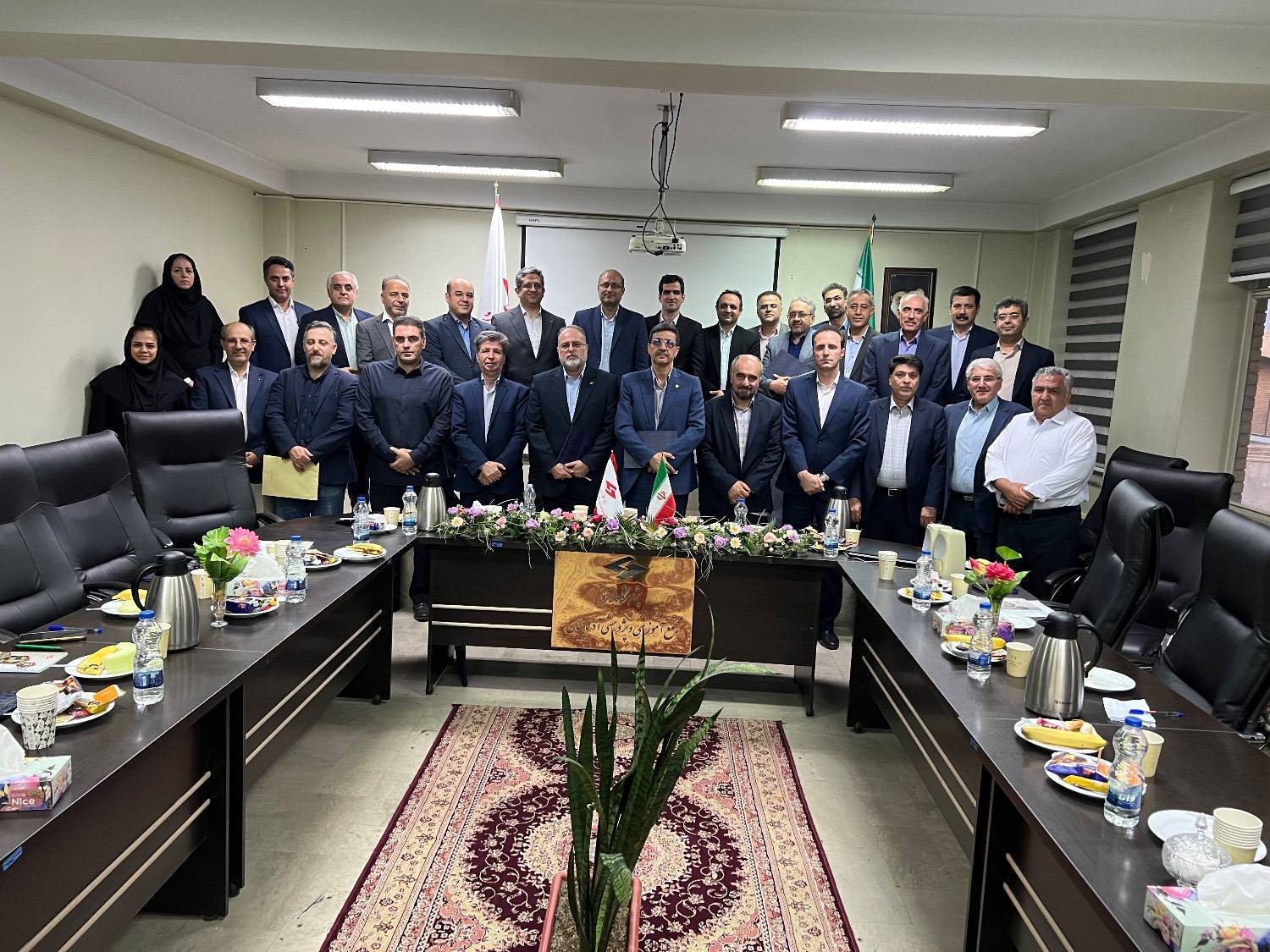 در نشست راهبردی رؤسای مجتمع‌های آموزشی و پژوهشی پژوهشگاه نیرو در تبریز مطرح شد: تأکید بر یکپارچه‌سازی کیفیت آموزش و توسعه صلاحیت حرفه‌ای در صنعت آب و برق