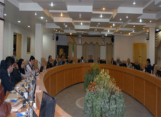 اولین نشست تخصصی بررسی ابعاد حادثه ریزگردهای خوزستان برگزار شد. 